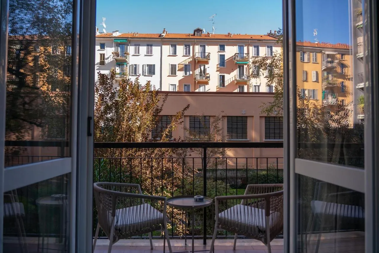 Appartamento In Pieni Navigli Milan Apartment